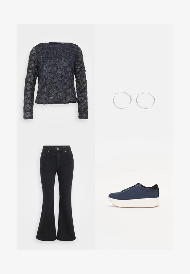 Fekete hosszú ujjú póló, textúrált, hullámos gyöngyös mintával. Áttetsző anyag, kerek nyakkivágással. Normál szabású és hosszúságú.; Fekete, magas derekú, farmerből készült, bő szárú nadrág, gombos záródással, elülső zsebekkel és sima, matt felülettel.; Sötétkék sportcipő, texturált szövet felsőrész, fehér platform talp, lekerekített orr és fekete sarok akcentussal. Hat fűzőlyuk található rajta.; Ezüst karika fülbevalók, letisztult, kerek formával, sima felülettel és látható díszítés nélkül. A átmérő nem megadott.