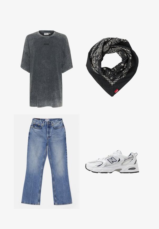 Oversized grijze T-shirt gemaakt van zacht materiaal met een textuurafwerking. Heeft een ronde halslijn en een geborduurd logo op de borst.; RE/DONE LOOSE - Bootcut jeans - hacienda; Witte sport schoen met mesh bovenkant, marineblauwe accenten en een gehoorzaamde zool. Bevat het "N" logo, veters en een gestructureerde detail aan de zijkant.; Levi's® PAISLEY BANDANA UNISEX - Halsdoek - regular black