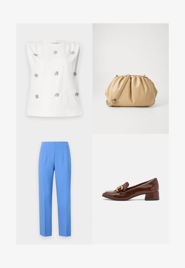 Biela bezrukávová blúzka s okrúhlym výstrihom, s striebornými ozdobami pripomínajúcimi kvety rovnomerne rozmiestnenými na látke. Hladká textúra.; Modré nohavice na mieru z hladkej tkaniny so bočnými skladmi, s rovým strihom a čistým pásom. Žiadne viditeľné kovové prvky ani vzory.; Hnedé kožené loafers s lesklým povrchom, s dekoratívnym zlatým prackom na prednej strane a nízkym blokovým podpätkom. Klasický dizajn.; Hnedá kožená kabelka s plisovaným dizajnom, nastaviteľným popruhom a zaobleným tvarom. Minimalistické logo na prednej strane.
