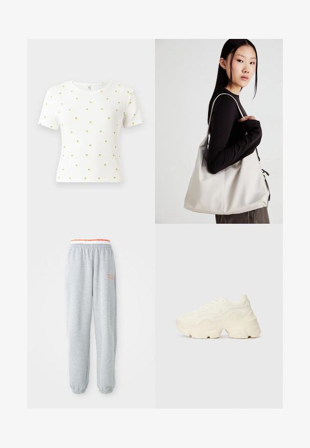 Valge lühikeste varrukatega T-särk, mis on valmistatud ribakudumist, ja millel on hajus muster väikestest kollastest ananassidest koos roheliste lehtedega.; Hallid hallid treeningpüksid elastse vöökoha ja punase ning valge Nike logo. Teibad pahkluudes, pehme kangas ja mugav lõige.; Paksud valged tennised, mis on valmistatud tekstureeritud võrgu- ja sünteetilistest materjalidest, pakuvad paksu tallaga ja keerukat mustrit külgedel.; Bež käekott pehme materjali, millel on lõtv disain, õmblustega detailid ja kaks õlarihma. Sobib igapäevaseks kasutamiseks.