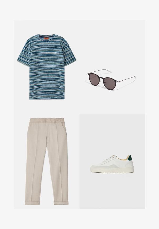 T-Shirt mit kurzen Ärmeln in Blautönen und horizontalem Streifenmuster. Hergestellt aus weichem Stoff, mit Rundhalsausschnitt und strukturiertem Design.; Filippa K TERRY CROPPED TROUSERS - Stoffhose - sage melange; Weiße Sneaker mit Wildlederelementen, runder Zehenpartie, flachen Schnürsenkeln und einer cremefarbenen Gummisohle. Mit grünen Markenlogo am Fersenbereich.; Schwarze runde Sonnenbrille mit dunklen Gläsern und schlanken Metallbügeln. Enthält klare Tempelspitzen und silberne Akzente am Scharnier. Minimalistisches Design.