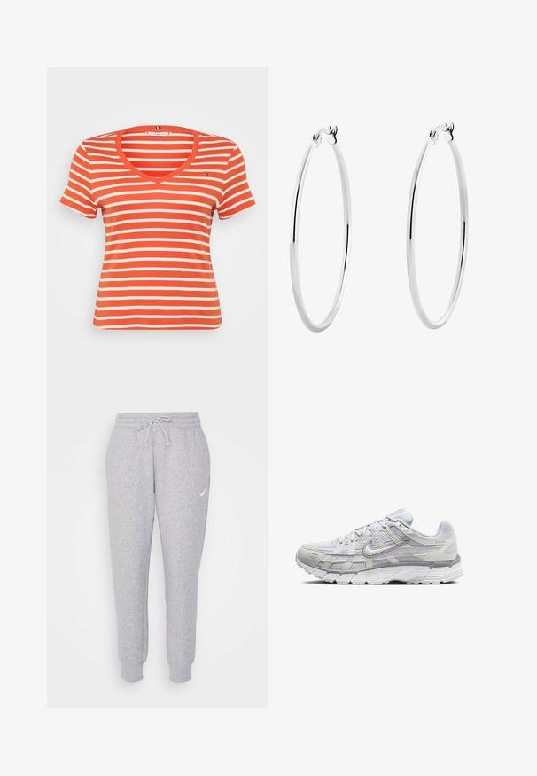 Rood-wit gestreepte T-shirt met korte mouwen en een V-hals, met een klein logo op de linkerkant van de borst. Gemaakt van een zachte, rekbare stof.; Lichtgrijze sweatpants met een trekkoord bij de taille, taps toelopende benen en een klein wit logo op de linkerdij. Gemaakt van een zachte, gestructureerde stof.; Lichtgrijze sportschoenen met een bovenwerk van mesh en synthetisch materiaal, voorzien van een vetersluiting, een gevoerd kraagje en een gestructureerde zool voor grip.; Zilveren oorringen met een gladde, gepolijste oppervlakte en een dunne, ronde vorm. Het ontwerp heeft een veilige sluiting.