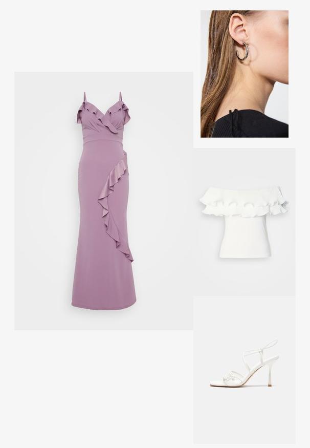 Bílý top bez ramínek s nařaseným volánkem na krku, hladkou texturou a přiléhavým střihem, ideální pro volnočasové nošení.; Fialové šaty se špagetovými ramínky, s volánkovým výstřihem a diagonálním volánkem podél strany. Hladký, přiléhavý silueta.; Bílé sandály na vysokém podpatku s tenkým páskem kolem kotníku, plochou špičkou, texturovaným předním dílem s nařasenými detaily.; Zlatá metalická kabelka typu clutch s hladkým povrchem, s trojúhelníkovým zavíráním. Ruka, která ji drží, má pečlivě upravené nehty.; Stříbrný kruhový náušník s lesklým povrchem, zdobený malými zlatými akcenty, v kulatém tvaru, nošený na lalůčku.