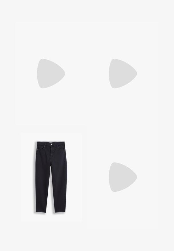 Levi's® THE PERFECT TEE - T-shirts basic - white; Levi's® HIGH WAISTED MOM JEAN - Mom-jeans - flash back; ASICS SportStyle JAPAN S PF - Sneakers - white; Kapten & Son SVEG - Bæltetasker - sandstone