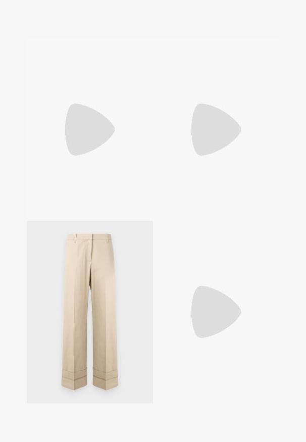 BDG Urban Outfitters FREYA TWIST - Top - khaki; Pantaloni beige con vestibilità dritta, caratterizzati da un doppio risvolto all'orlo e un design frontale piatto. Realizzati in tessuto liscio e resistente.; Stivale marrone in pelle al ginocchio con punta affusolata e tacco a spillo, caratterizzato da una texture liscia e un design minimalista.; Massimo Dutti OVAL - Occhiali da sole - dark brown; Borsa tote in suede marrone con due manici, dettagli in metallo dorato e lacci laterali regolabili. Presenta una chiusura con zip e una texture liscia.