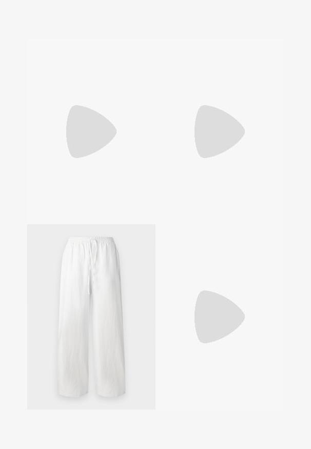 Pitkähihaisia paita vaaleansinisiä ja valkoisia raitoja, valmistettu pehmeästä kankaasta. Omistaa pyöreän kaula-aukon ja suoran helman. Huomaamaton logo-yksityiskohta.; Valkoiset leveälahkeiset housut, joissa on joustava vyötärö ja nauha. Valmistettu kevyestä kankaasta, jossa on sileä pinta. Ei kuvioita tai koristeluita.; Mustat nahkakengät, joissa on terävä kärki ja matala lohkare korko. Varustettu nilkkahihnalla, jossa on kultasävyinen solki. Lisää sileä pinta.; Anna Field 2 PACK - Fulardi - blue/pink