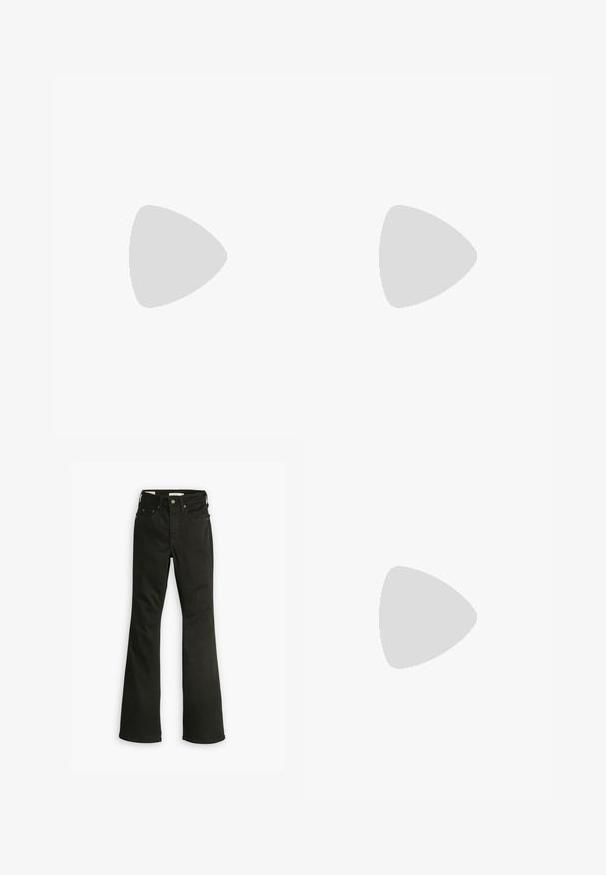 rag & bone THE SLUB - T-shirt basic - burgundy; Jeans neri a zampa d'elefante realizzati in denim. Presentano un classico design a cinque tasche con zip, cuciture robuste e un orlo pulito.; Zoccolo in suede marrone con cinturino a fibbia, punta chiusa e cuciture visibili su una suola strutturata.; Borsa a spalla in pelle nera con texture a granuli, forma curva, chiusura con zip e tracolla regolabile. Presenta una piccola etichetta con logo.