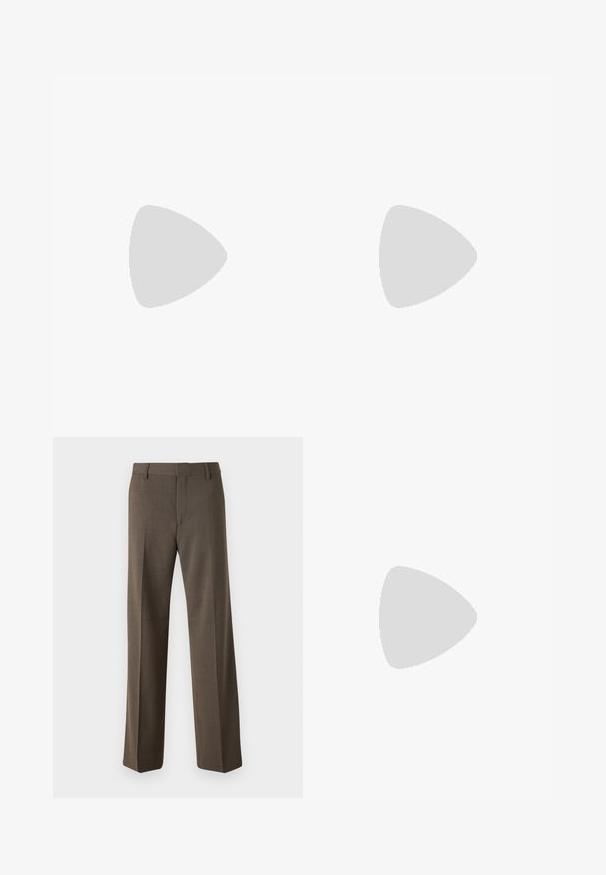Filippa K FINE SINGLET - Top - black; Filippa K TAILORED TROUSERS - Trousers - driftwood; Black leather ankle boots with a pointed toe and block heel, paired with shiny silver pants, showcasing sleek textures and contrasting colors.; Filippa K THE 93 BUCKLE BAG - Handbag - black