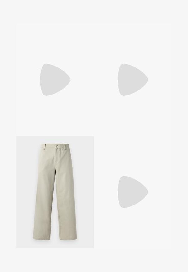 Mustmust värvi puuvillane T-särk lühikeste varrukatega, mille vasakul rinnaosal on valge mänguline tekst "msgm!" ja ümmargune kaelus.; Han Kjøbenhavn WIDE LEG - Püksid - light grey; Valged tennisjalanõud, millel on sametised aktsendid, ümar varvas, lame nöörid ja kreemjas kummine põhja. Hästi nähtav roheline bränding kannal.; Mustast kangast ostukott kahe käepidemega, millel on lame ülemine osa, tekstureeritud pind ja väike reljeefne logo ees.