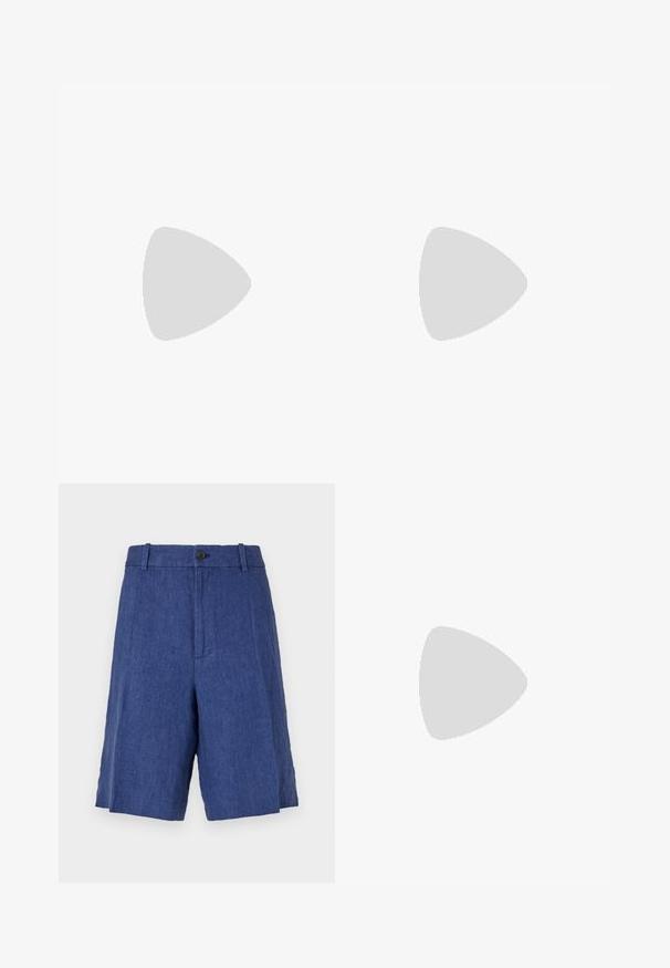 Marineblå cropped top med blomsterprint i orange og pink, med tynde justerbare stropper og strukturerede kopper. Blød stoftekstur.; Blå linnedrenser med flad front, knaplukning og to sidelommer. Har en afslappet pasform og glat tekstur.; Polo Ralph Lauren O-RING LEATHER SANDAL - Sandaler m/ tåsplit - black; Brun læderhåndtaske i halvmåneform, med lynlåslukning og et logo af guld-tone. Remmen er justerbar og aftagelig.