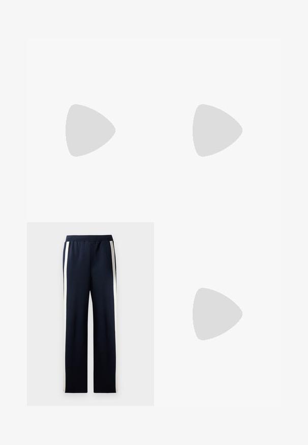 Mörkblå T-shirt i bomull med rund halsringning, korta ärmar och en liten logotyp på vänster bröst. Slät tygtextur.; Mörkblå träningsoverallbyxor med en bred bendesign, med vertikala krämfärgade ränder längs sidorna. Tillverkade av mjukt, texturerat tyg med elastisk midja.; Vita lädersneakers med en jämn yta, rund tå, platta snörningar och en strukturerad sula. Har en diskret logotyp på hälen.; Svarta runda solglasögon med mörka linser och smala metallarmar. Inkluderar klara tempeltips och silverdetaljer vid gångjärnet. Minimalistisk design.