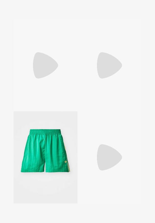 Een getailleerde sporttanktop in licht aqua met donkerdere aqua zijpanelen. Gemaakt van rekbare stof met een gladde textuur en ronde halslijn.; Groene sportshorts met witte verticale strepen, elastische tailleband en gele zijkanten. Bevat een klein gouden logo aan de onderzijde links.; Zwarte leren laarzen tot de knie met een gladde textuur, een slonzek ontwerp, puntige neus en een lage vierkante hak. Minimalistische stijl zonder zichtbare hardware.; Metalen zilveren handtas met een gestructureerde vorm, twee bovenhandvaten en ritszakken aan de voorkant. Gladde, glanzende textuur.