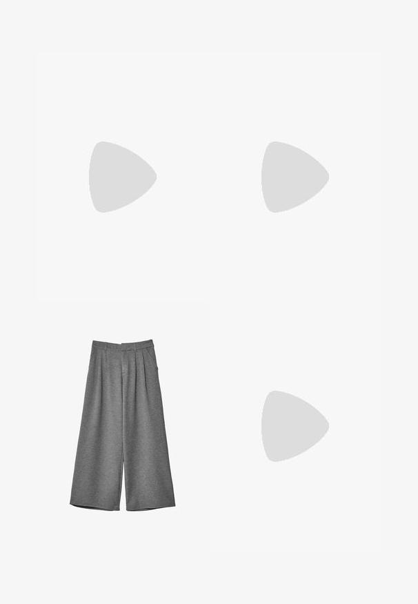 Dark brown long-sleeve wrap-style top with gathered side details and a soft draped neckline.; Gray wide-leg cropped trousers with belt loops, side pockets, and front pleats, made from a soft fabric.; Clear high-heeled mules with a transparent PVC upper and a square toe design. Reflective silver insoles and block heels complete the look.; Vero Moda VMDITTA  - Tote bag - black