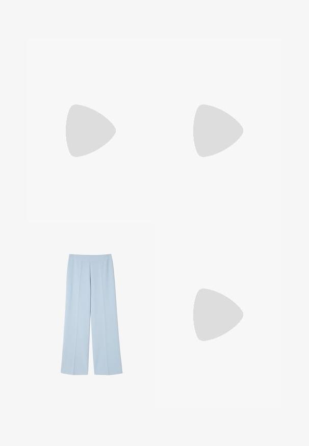 Short-sleeve cycling jersey in light purple, featuring a half-zip front, mesh texture, and darker purple accents at the hem and collar.; Light blue wide-leg trousers made of smooth fabric; features a flat front with pleats for structure and no visible fastenings.; Beige high-heeled sandals with a square toe and thin ankle straps. Smooth material with minimal design, featuring a slender heel.; Black leather tote bag with two long handles, textured finish, gold hardware, and a burgundy tag. Spacious design with an open top.