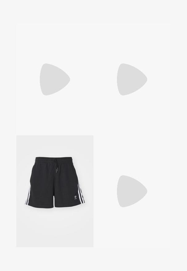 Fekete bandeau felső sima anyagból, középen fehér Adidas logóval, további minták vagy díszítések nélkül.; Fekete sportnadrág, pamut keverékből készült, fehér oldalsávokkal, elasztikus derékkal és zsinórral, valamint kis logóval az alsó szegélyen.; Barna bőr térdfeletti csizma hegyes orral, sima felülettel és tűsarokkal. Oldalt varrás részletek.; Fekete bőr tote táska két hosszú fogantyúval, sima textúrával és széles pánttal, amelyen csat részlet található a tetején.