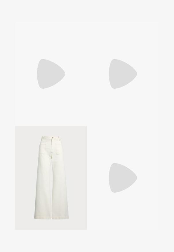 Camiseta de manga corta color crema con un escote redondo, hecha de material suave, con un corte recto y detalles mínimos.; Jeans de pierna ancha en denim color blanco roto. Diseño de cintura alta con cierre de botón, dos bolsillos frontales y detalles de costura en contraste.; Botas altas de ante marrón con punta redondeada, tacón cuadrado moderado y un detalle de costura a lo largo del costado. Textura suave y diseño sencillo.; Bolso crossbody de cuero texturizado marrón con correa de cadena dorada y cierre de solapa. La parte frontal presenta un detalle de logo y un bolsillo debajo de la solapa.