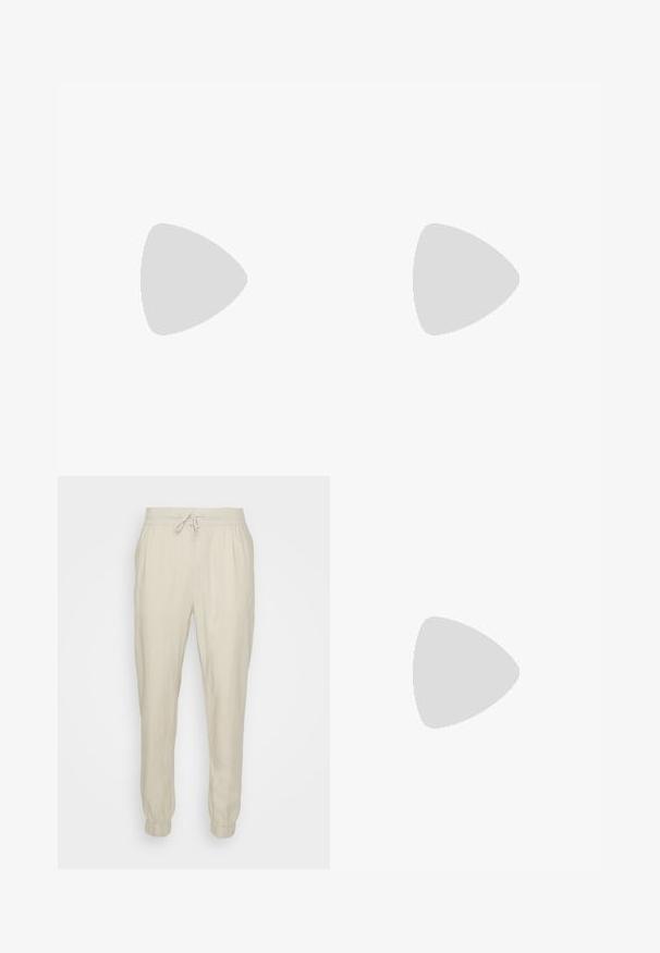 Matinique MATRIVOLT  - Basic T-shirt - off white; Pier One by Zalando LINEN BLEND - Trousers - tan; Jack & Jones JFWSCHERLOCK LOAFER - Moccasins - java; Ray-Ban ROUND UNISEX - Sunglasses - grün