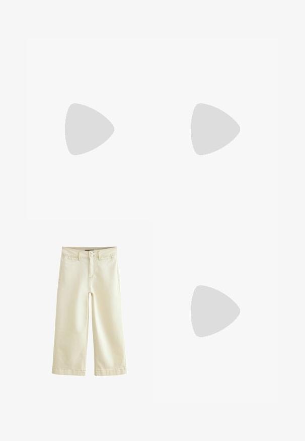 Samsøe Samsøe SADOVER - Ilgarankovis viršutinės dalies drabužis - raisin skyway; Kremo spalvos apkirptos džinsinės kelnės su šiek tiek tekstūruotu paviršiumi. Yra standartinė juosmens juosta su dviem mygtukais ir penkiomis kišenėmis.; Žalios suede sportbačiai su baltais odiniais akcentais, su trimis baltais dryžiais ir guminiu padu. "Gazelle" užrašyta auksine spalva.; Ruda zomšinė rankinė su apvalia forma, auksinės spalvos aksesuarų užsegimas ir kontrastinga juoda apdaila. Yra viena petneša nešimui.