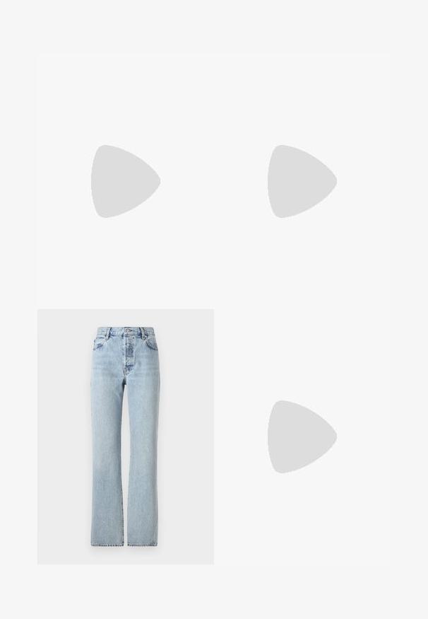 Missoni TANK  - Top - dark tones multicolor; Lysblå denim jeans med høj talje, lige ben, klassisk fem-lommer design og subtil falming over det hele.; Sorte læder flade sko med spids tå, let hævet hæl og glat overflade. Simpelt design uden synligt hardware eller mønstre.; Hvid patentlæder håndtaske med en struktureret form, et håndtag i toppen og en frontklaplukning. Har minimalistiske sølvdetaljer.