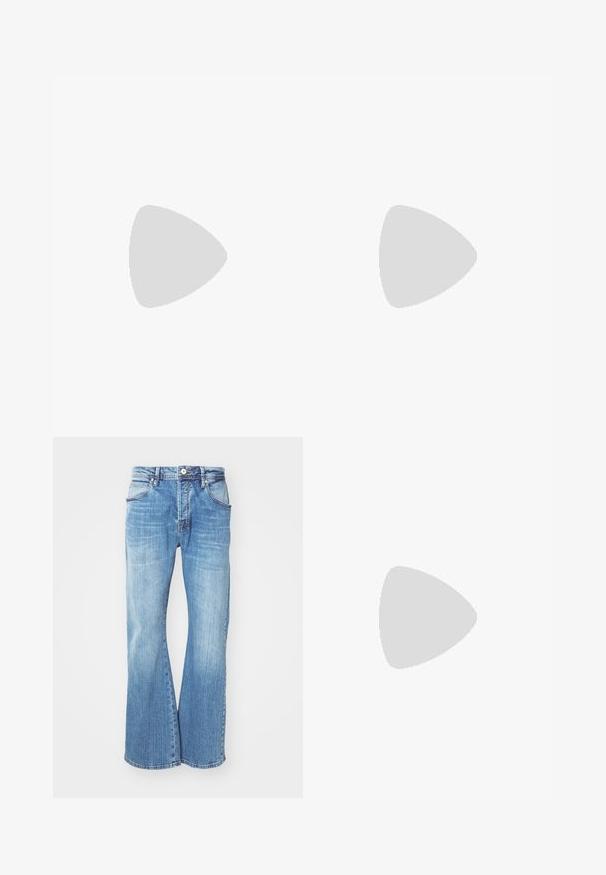 Valge puuvillane T-särk lühikeste käistega, millel on vasakus rinnus punane brodeeritud logo "DICKIES 1922"; ribiga kaelus.; Heledad hallide omen pükste tumesinine värv, klassikalise viie tasku stiiliga, lukuga ja kontrastsete õmblustega õmbluste ääres.; Beige kõrge säärega kanvas tennised punase ribaga, valge kummitald ja metallist silmad, mille külje peal on ikooniline tähe logo.; Pruunid ristkülikukujulised prillid õhukeste hõbedaste raamide ja ninasillatoega. Läätsed on siledad ja kergelt toonitud.