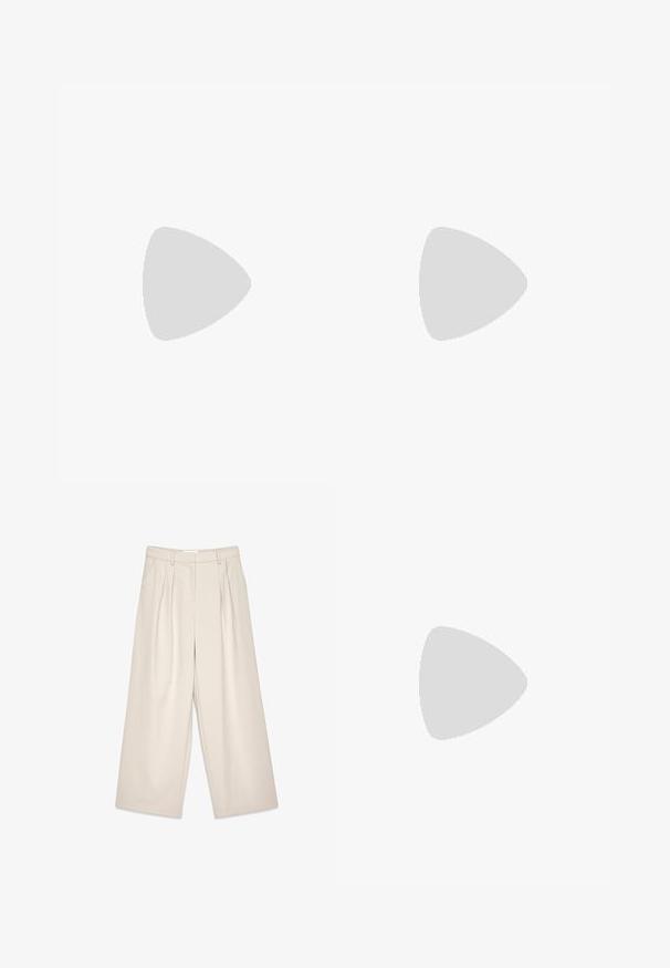 Camiseta blanca de manga corta fabricada en algodón, con cuello redondo, dobladillo recto y textura suave y lisa. Sin patrones ni gráficos.; Pantalones de pierna ancha beige con pliegues, con una textura suave y trabillas para cinturón. Corte a medida, ofreciendo un ajuste holgado alrededor de las piernas.; Sandal de cuero negro con detalle de correa trenzada, suela plana y un diseño elegante. Textura suave y perfil minimalista.; Gafas de sol hexagonales con lentes marrón degradado, montura transparente beige y varillas marrón oscuro. Presenta el logo de "vogue" en el lateral.; Bolso de mano de cuero blanco con un acabado texturizado, que cuenta con una correa de cadena dorada y acentos negros. Incluye un bolsillo frontal y cierre de cremallera.