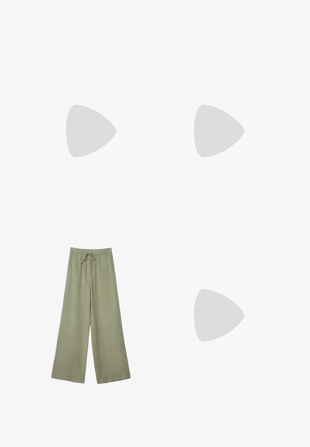 Blå texturerad kort topp med djup V-hals och breda axelband, tillverkad av ett vävt material med en lätt skrinklad yta.; Stradivarius FLOWING RUSTIC - Tygbyxor - khaki; Ljusbeige löparsko med mesh- och mockamaterial, med en dämpad sula, snörning och en grå detalj vid hälen.; Silver hoopörhängen med en slank, modern tårform, slät yta och polerad finish med en samtida design.
