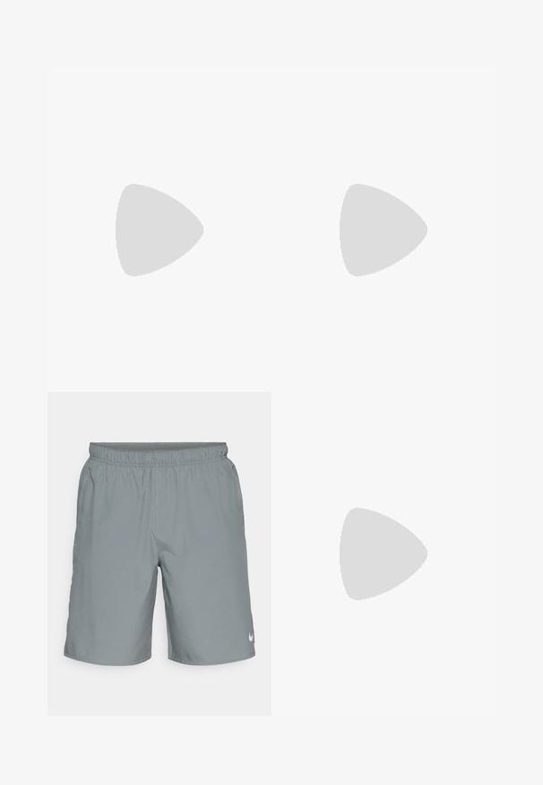 Urban Classics OPEN EDGE SLEEVELESS - Top - cloud; Grau athletische Shorts mit einem elastischen Bund, Seitentaschen und einem kleinen weißen Logo auf der unteren rechten Seite. Glatte Textur.; Schwarzer und grauer Sportschuh mit einem Mesh-Obermaterial, reflektierenden Akzenten und einer weißen Zwischensohle. Verfügt über eine strukturierte Gummisohle und Schnürsenkel.; Digitale Casio-Uhr mit grauem Harzarmband, LCD-Display, wasserdicht bis 100 Meter und Funktionen für Alarm und Hintergrundbeleuchtung.