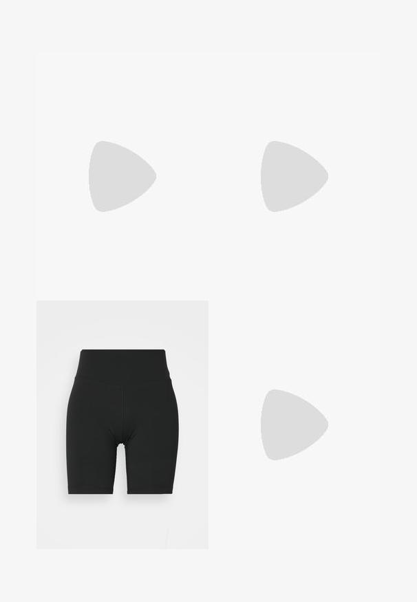 Weißes Langarmshirt mit hochgeschlossenem Kragen, ausgestattet mit einem kleinen schwarzen dreieckigen Logo auf der Brust und strukturiertem Stoff.; Schwarze, hochgeschnittene Radshorts aus dehnbarem Material, mit glatter Textur und sauberen Nähten, entworfen für Komfort und Flexibilität.; Weiße Sportschuhe mit strukturierten Überzügen, einer dicken Sohle und grauen Akzenten. Tragen mit weißen Crew-Socken und grünen Shorts auf einer blauen Oberfläche.; Sonnenbrille mit einem schlanken, silbernen Metallrahmen, grauen getönten Gläsern und einem aerodynamischen Design mit spitzen Kanten und dünnen Bügeln.; Schwarze Handtasche mit Krokodilprägung, zwei Griffen und Reißverschluss. Die Tasche hat eine rechteckige Form und eine glänzende Oberfläche.; Ein Stapel aus zwei Ringen; der obere ist bernsteinfarben mit Wirbelmustern, und der untere ist hellbeige; beide sind aus glattem und glänzendem Harz.