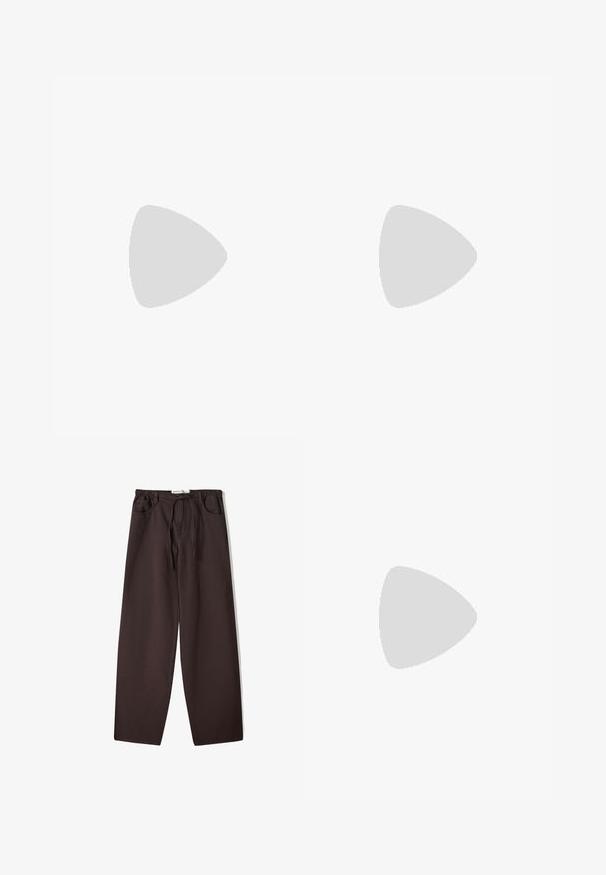 Urban Classics Top - black; Bershka LIGHTWEIGHT - Jeans Relaxed Fit - brown; Bershka High Heel Sandalette - black; Osoi HOBO BROCLE - Handtasche - stone black