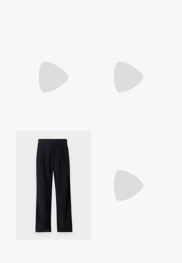 Filippa K HEAVY CREW NECK TEE - T-shirts - black; Soulland AIDAN PANTS UNISEX - Bukse - black; Filling Pieces MONDO SQUASH - Joggesko - white; WANT Les Essentiels ATLIN UNISEX - Rumpetaske - black