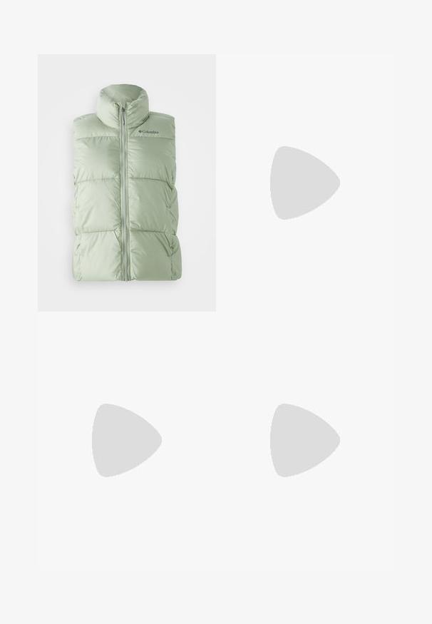 Gilet sans manches, vert clair, rembourré, avec un col montant, une fermeture éclair sur le devant et une texture légèrement en damier. Logo sur la poitrine supérieure gauche.; T-shirt en coton bleu clair à manches courtes, col rond et petit logo jaune brodé sur la poitrine. Texture douce, coupe décontractée.; Pantalons taille haute jaunes avec plis, en tissu léger. Présentent une fermeture à bouton unique et des jambes larges et droites.; Baskets de sport Nike avec une tige en maille argentée, des accents blancs et des semelles texturées, associées à un pantalon marine ample.