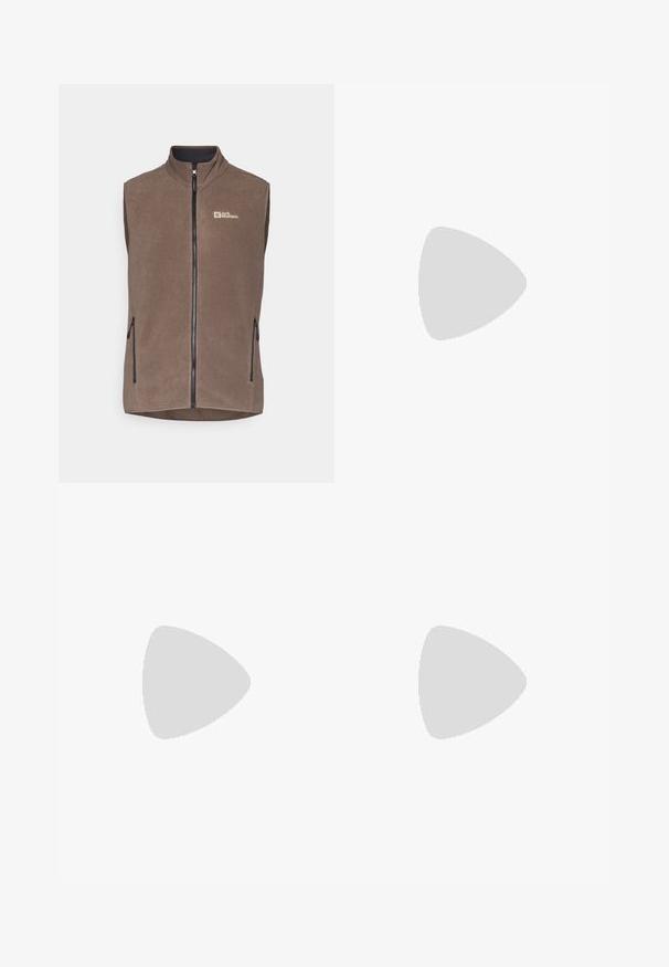 Gilet in pile di colore marrone scuro con colletto alto, zip frontale e due tasche laterali con zip. Presenta un logo sul lato sinistro del petto.; Columbia BASIC LOGO™ SHORT SLEEVE - T-shirt con stampa - black; Pantaloni grigi a gamba dritta realizzati in tessuto leggero. Presentano due tasche frontali e una chiusura con zip e bottone. Texture liscia.; Sneakers impermeabili marroni con tomaia testurizzata, dettagli perforati, supporto al tallone nero e suola in gomma grigia. I lacci sono decorati con estremità metalliche.