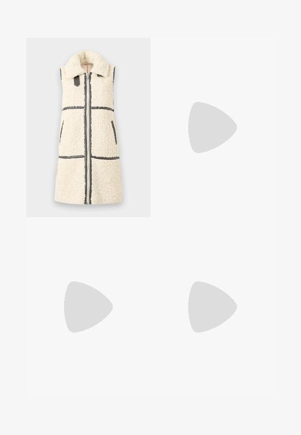 Ermeløs hvit sherpa-vest med stor krage, frontglidelås, to lommer og svarte detaljer.; Hvit skjorte med knapper laget av glatt bomull, med klassisk krage, lange ermer og buet skjær. Knapper er små og hvite.; Brun bomull A-linje skjørt med høy midje, med folder foran og en jevn tekstur. Kantene er rene og enkle.; Burgunderrød lakk lær ballettleilighet med rund tå, liten sløyfe foran og en lav, svart gummisåle. Glatt tekstur.