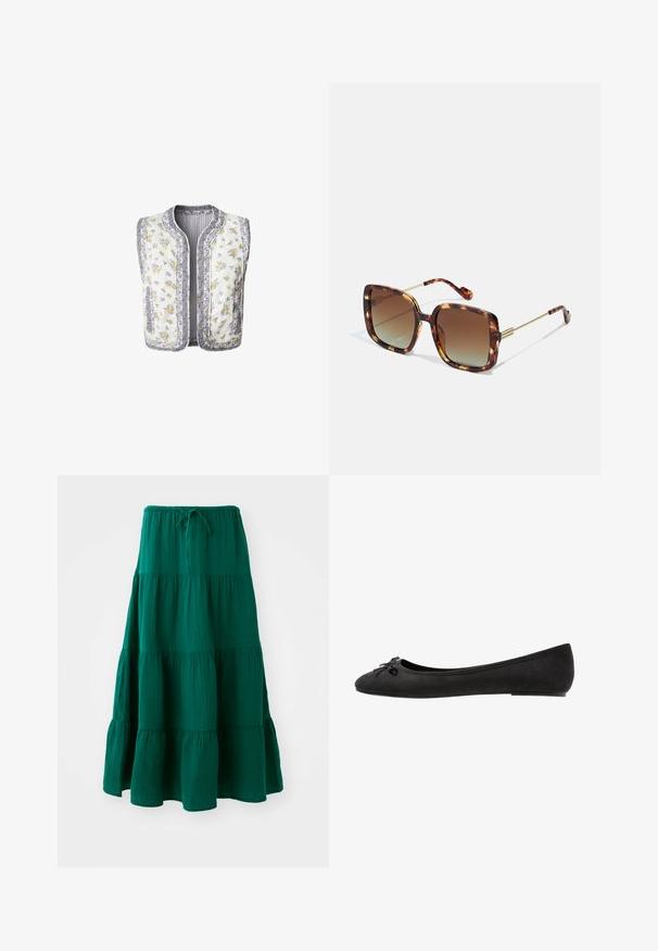 Geplüschte Weste mit Blumenmuster aus weißem Stoff, verziert mit gelben und lila Blumen. Mit abgesteppten Kanten und zwei Seitentaschen. Keine Ärmel.; Weißes, kurzes T-Shirt mit einem blauen Schmetterlingsmotiv und dem Text "Breathe Baby Breathe". Hergestellt aus weicher Baumwolle, mit rundem Halsausschnitt und kurzen Ärmeln.; Grüne, gestufte Maxiröhre aus leichtem Stoff. Verfügt über einen Kordelzugbund und ausgestellte Rüschen am Saum. Weiche Textur.; Schwarze Wildleder-Balletschuhe mit abgerundeter Spitze, ausgestattet mit einer dekorativen Schleife vorne und einem flachen Sohlen-Design. Glatte Textur und klassisches Format.; Braune Schildpatt-Sonnenbrille mit quadratischer Form, abgedunkelten Gläsern und goldenen Metalldetails an den Schläfen und Bügeln. Texturierte Oberfläche.