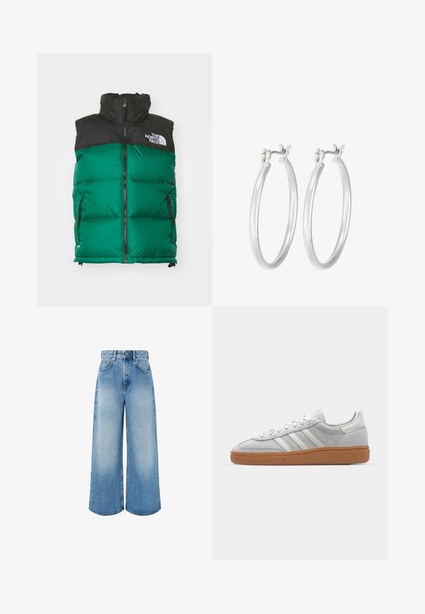 The North Face RETRO NUPTSE VEST - Strukirani kaput - evergreen; Bijela rebrasta dugosveđa majica s okruglim izrezom. Izrađena od rastezljivog materijala koji se prilagođava tijelu. Sadrži suptilne horizontalne linije.; Svijetloplavi široki traperice izrađene od denima, s visokim strukom, zatvaranjem na dugme i suptilnim izbljeđivanjem te čistim rubovima.; Svijetlosivi nubuk tenisice s bijelim kožnim detaljima, tri bijele pruge i smeđa gumena potplat, s podstavljenim ovratnikom radi udobnosti.; Srebrne kružne naušnice s glatkom, poliranom površinom. Okrugli oblik i sigurno kopčanje na klik. Lagani dizajn pogodan za svakodnevno nošenje.
