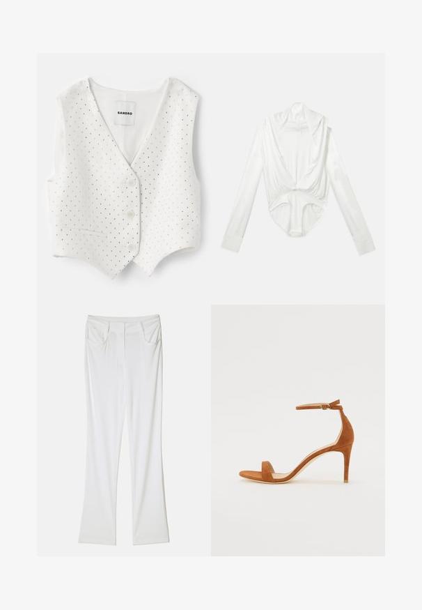 Biely sveter s dizajnom do V, s textúrovaným povrchom posiatym malými striebornými cvočkami, dvoma gombíkmi a bočnou vreckom.; Biely body so longými rukávmi, hlbokým výstrihom a patentným zapínaním v rozkroku, zobrazené na jednoduchej bielej pozadí.; Biele zvonové nohavice s hladkou textúrou látky, ktoré majú dvojité predné vrecká a prešitý pás pre priliehavý vzhľad.; Hnedé semišové sandále na vysokom podpätku s tenkým pásikom okolo členku a zlatou prackou, otvorenou špičkou a elegantným, minimalistickým dizajnom.