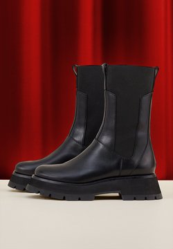 zalando biale kozaki