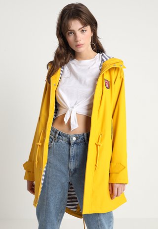 TRAVEL FRIESE STRIPED - Parka - yellow/blue