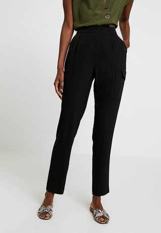 UTILITY HENNA - Stoffhose - black