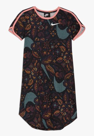 DRESS - Robe en jersey - black/pink gaze/white