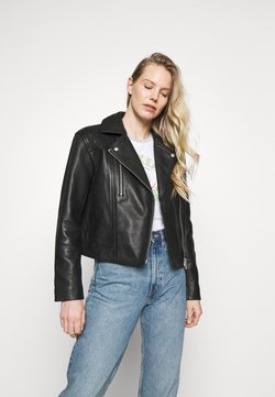 Ramoneska Marc O'Polo i kurtka biker rockowe uzupełnienie Ramoneska Marc O'Polo i kurtka biker rockowe uzupełnienie