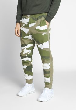 tuta nike militare
