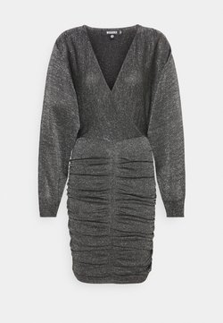 Missguided - METALLIC RUCHED FRONT BATWING DRESS - Strickkleid - black