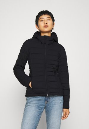 Abercrombie & Fitch Vårjakke | Lette jakker til vår og Abercrombie & Fitch QUILTED ZIP Lett jakke green
