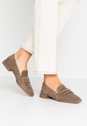 Bruno Premi Cyber Monday 2020 på nett hos Zalando.no Kjøp U.S. Polo Assn Nova Woven Bronze beige Sko Online