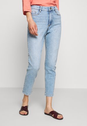 dorothy perkins mom jeans