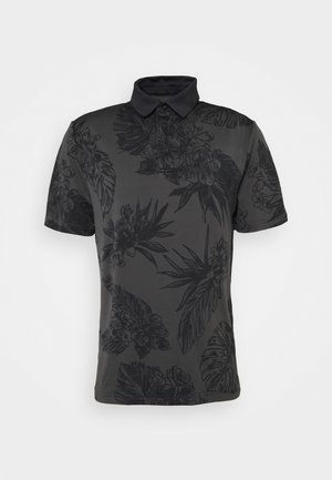 vetement golf under armour