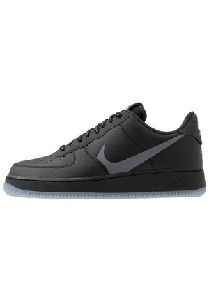 air force one 1'07 noir air force one 1'07 noir