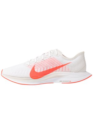 nike pegasus 48.5