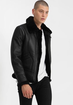 Skinnjackor Storlek 3XL online | Dam & Herr | Zalando Skinnjackor Storlek 3XL online | Dam & Herr | Zalando